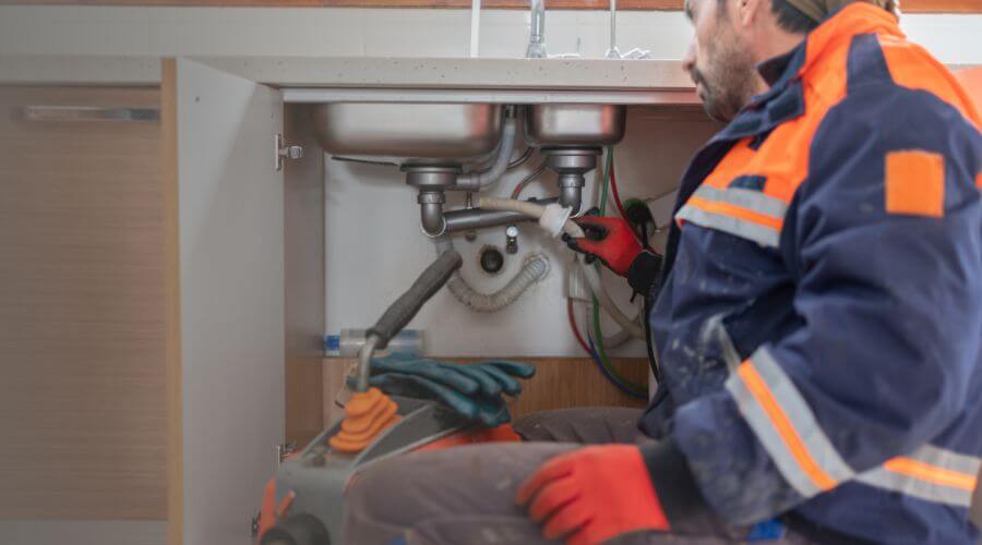 Professional slab leak plumber services in Carbon, IN